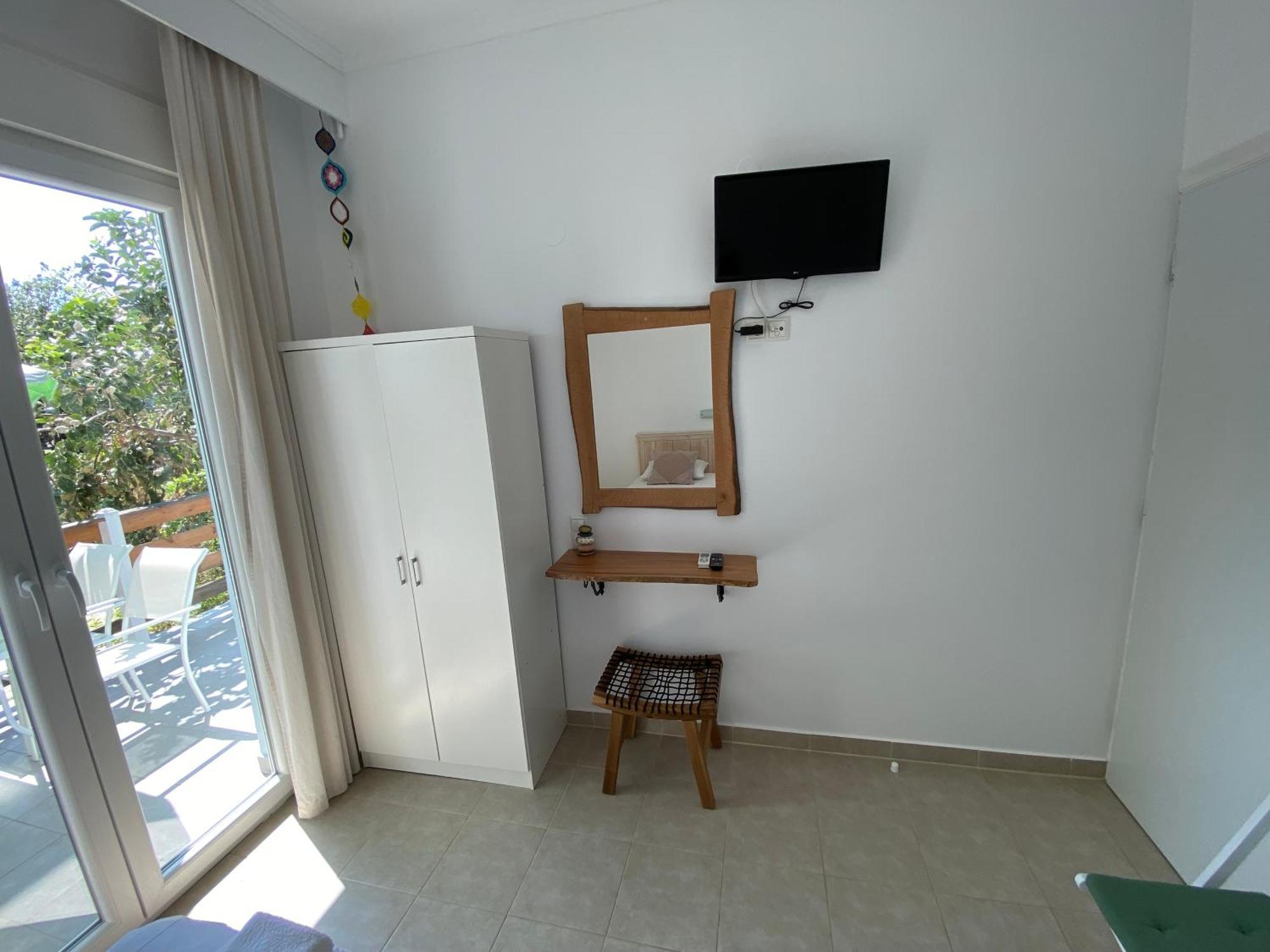 利迈纳里亚Delikos House公寓 外观 照片
